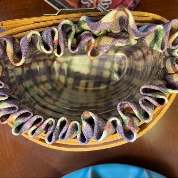 Longaberger Baskets Tea & Oregano like new condition - Picture 6 of 8